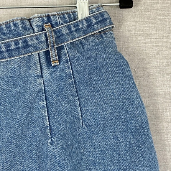 Abercrombie & Fitch Denim Shorts Womens 8 Natural Rise Button Fly Belted Waist - Picture 3 of 12